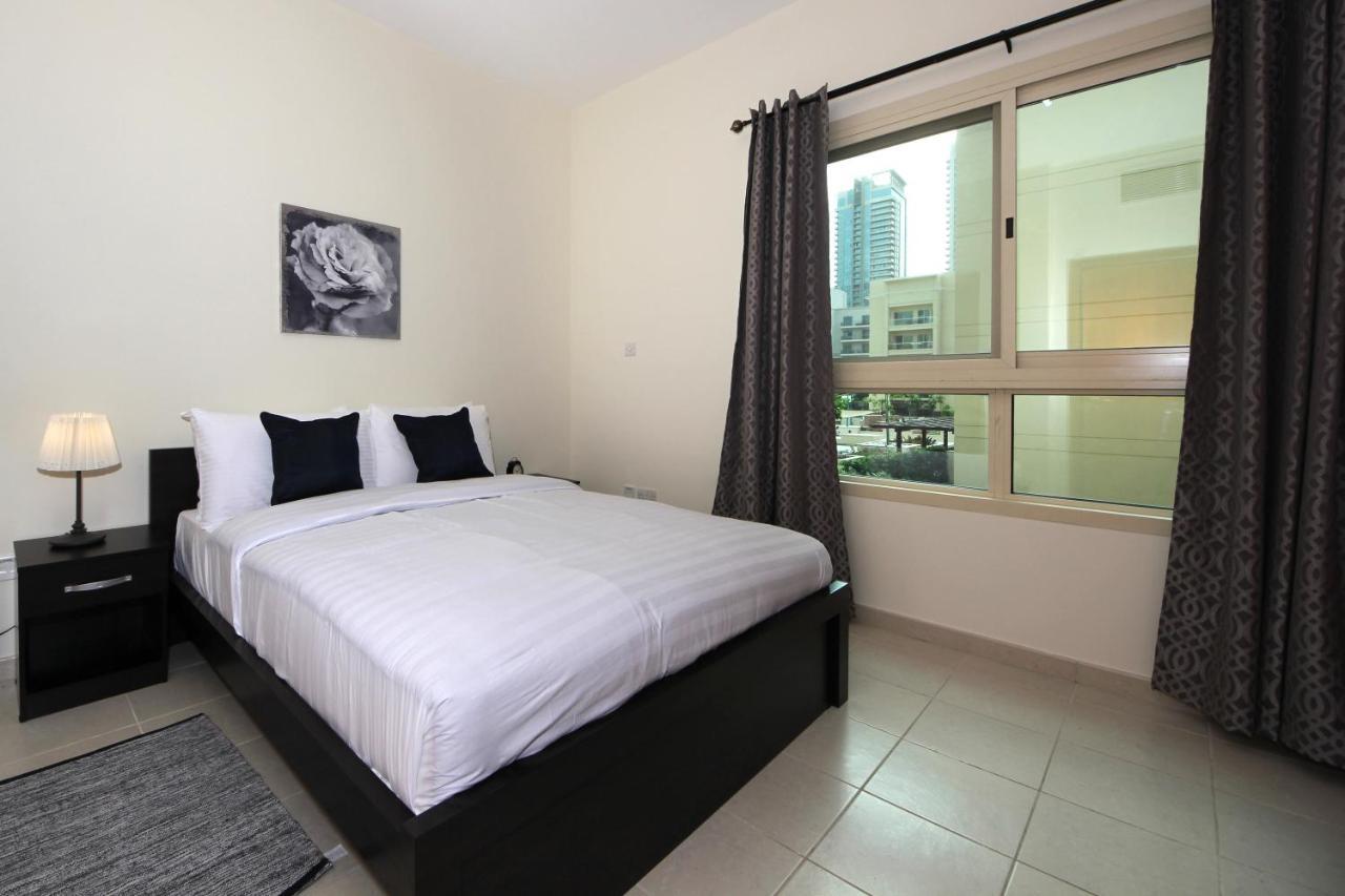New Arabian Al Dhafra 2 The Greens 1 Br Dubai Luaran gambar