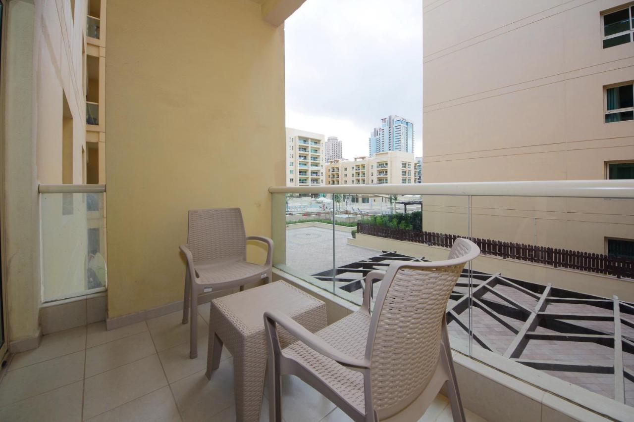 New Arabian Al Dhafra 2 The Greens 1 Br Dubai Luaran gambar