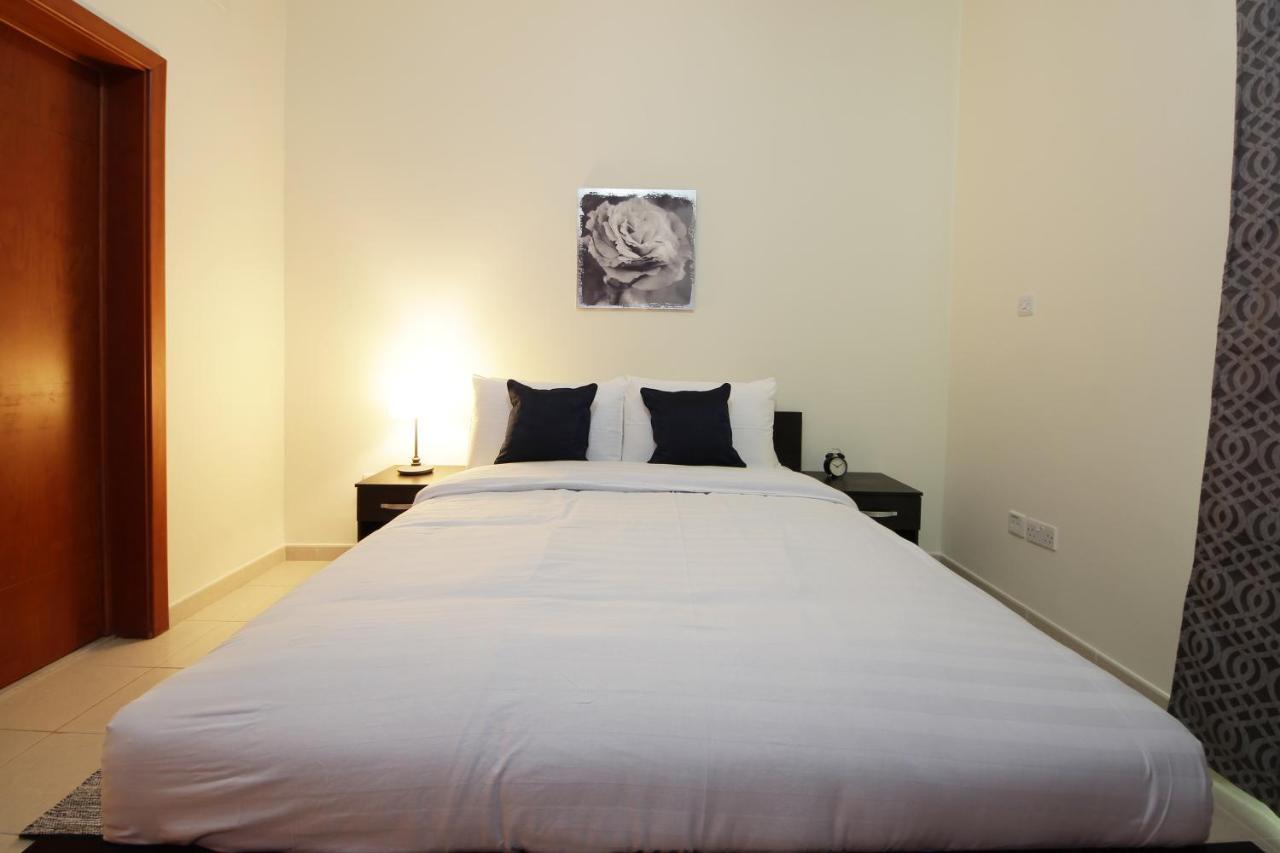 New Arabian Al Dhafra 2 The Greens 1 Br Dubai Luaran gambar